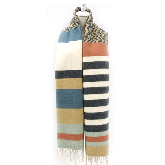 Graphic Jacquard Scarf