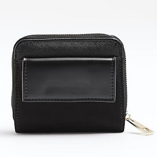 Front pockets wallet