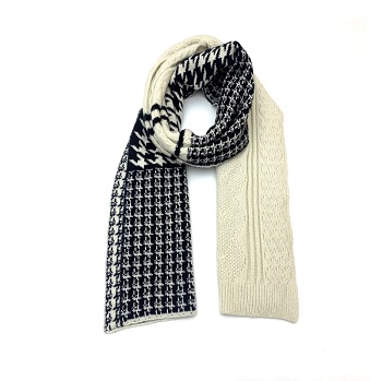 Acrilyc Women Knitted Scarves