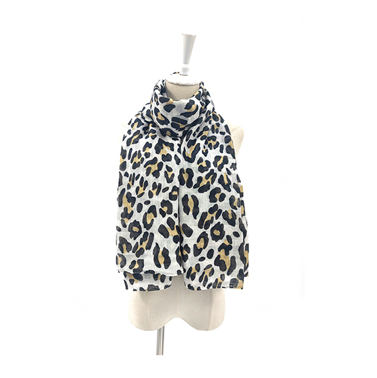 Leopard Print Light Scarf