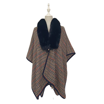 Houndstooth Shawl With Fur Collar