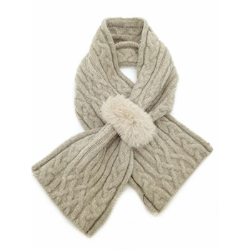 Stretch Knitted Cable Scarf