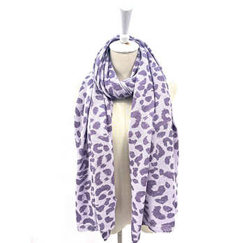 Leopard-print Knitted Scarf