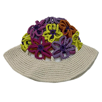 WOMEN FLOWER KNITTED HAT