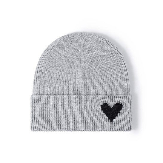 LADIES HEART KNITTED HAT